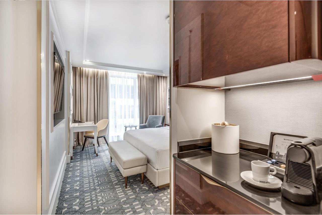 Azur Legacy Collection Hotel Vancouver Esterno foto