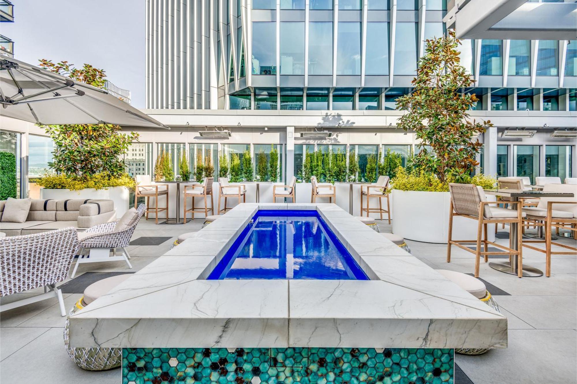 Azur Legacy Collection Hotel Vancouver Esterno foto